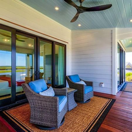 New Waterfront Home With Deep Water Dock アイルオブパームズ エクステリア 写真