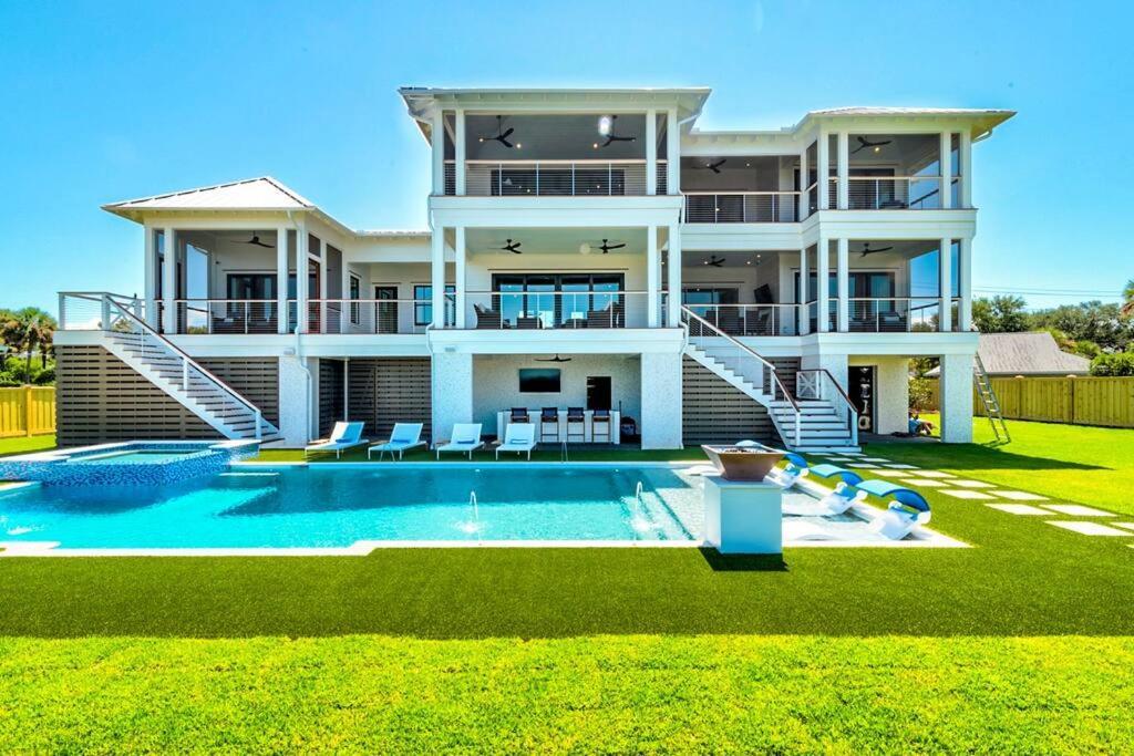 New Waterfront Home With Deep Water Dock アイルオブパームズ エクステリア 写真