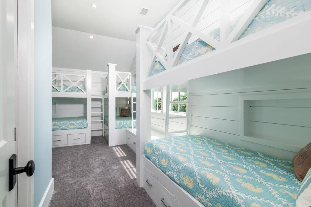 New Waterfront Home With Deep Water Dock アイルオブパームズ エクステリア 写真