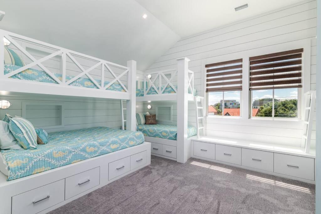 New Waterfront Home With Deep Water Dock アイルオブパームズ エクステリア 写真