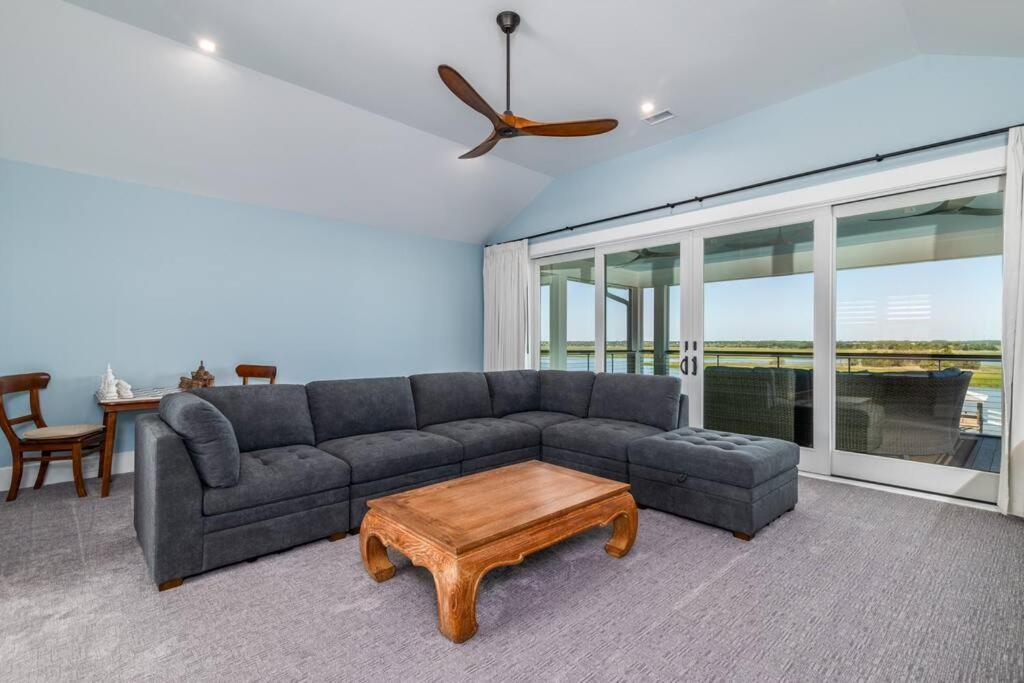 New Waterfront Home With Deep Water Dock アイルオブパームズ エクステリア 写真
