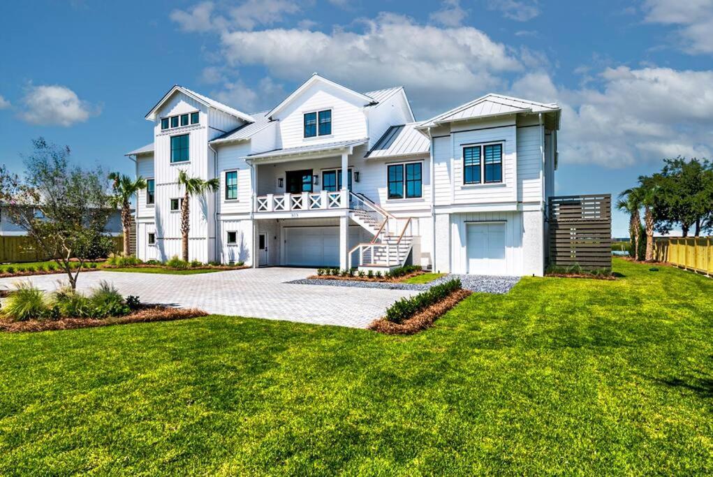 New Waterfront Home With Deep Water Dock アイルオブパームズ エクステリア 写真